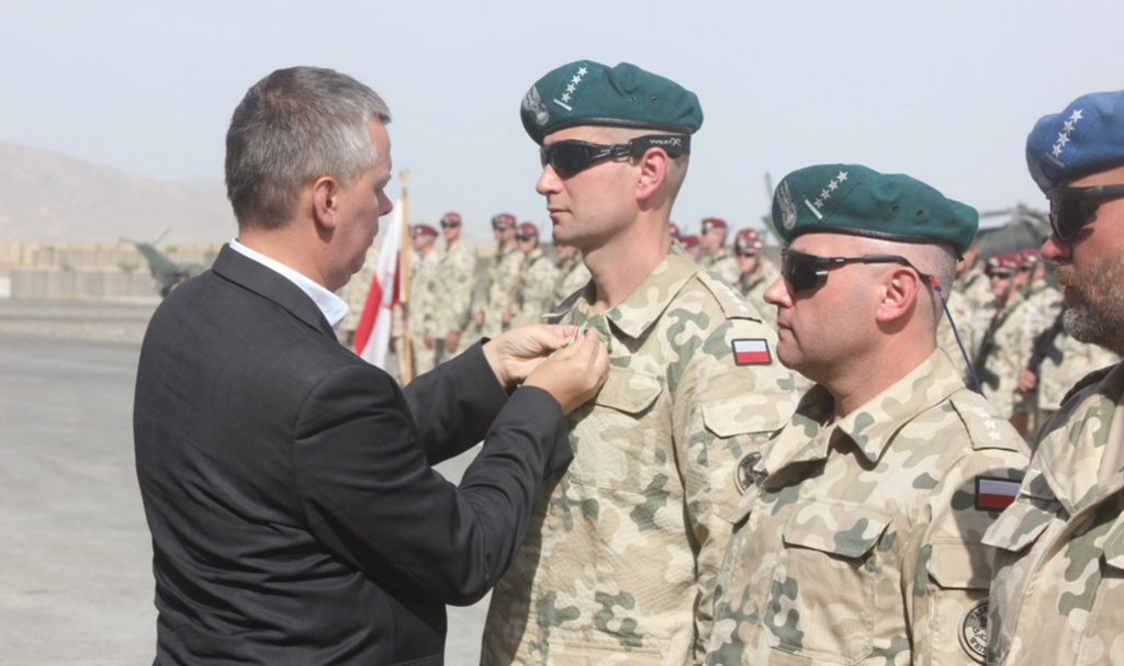 Tomasz Siemoniak w Afganistanie / fot. ze strony MON