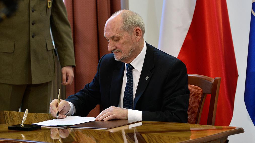 Antoni Macierewicz powołuje podkomisję
