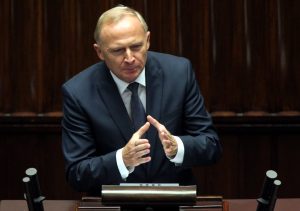 20.10.2016 Warszawa , Sejm . Posel Czełlaw Mroczek - PO podczas informacji ministra obrony Antoniego Macierewicza o kontraktach na zakup smiglowcow wojskowych Caracal . Fot . Slawomir Kaminski / Agencja Gazeta .