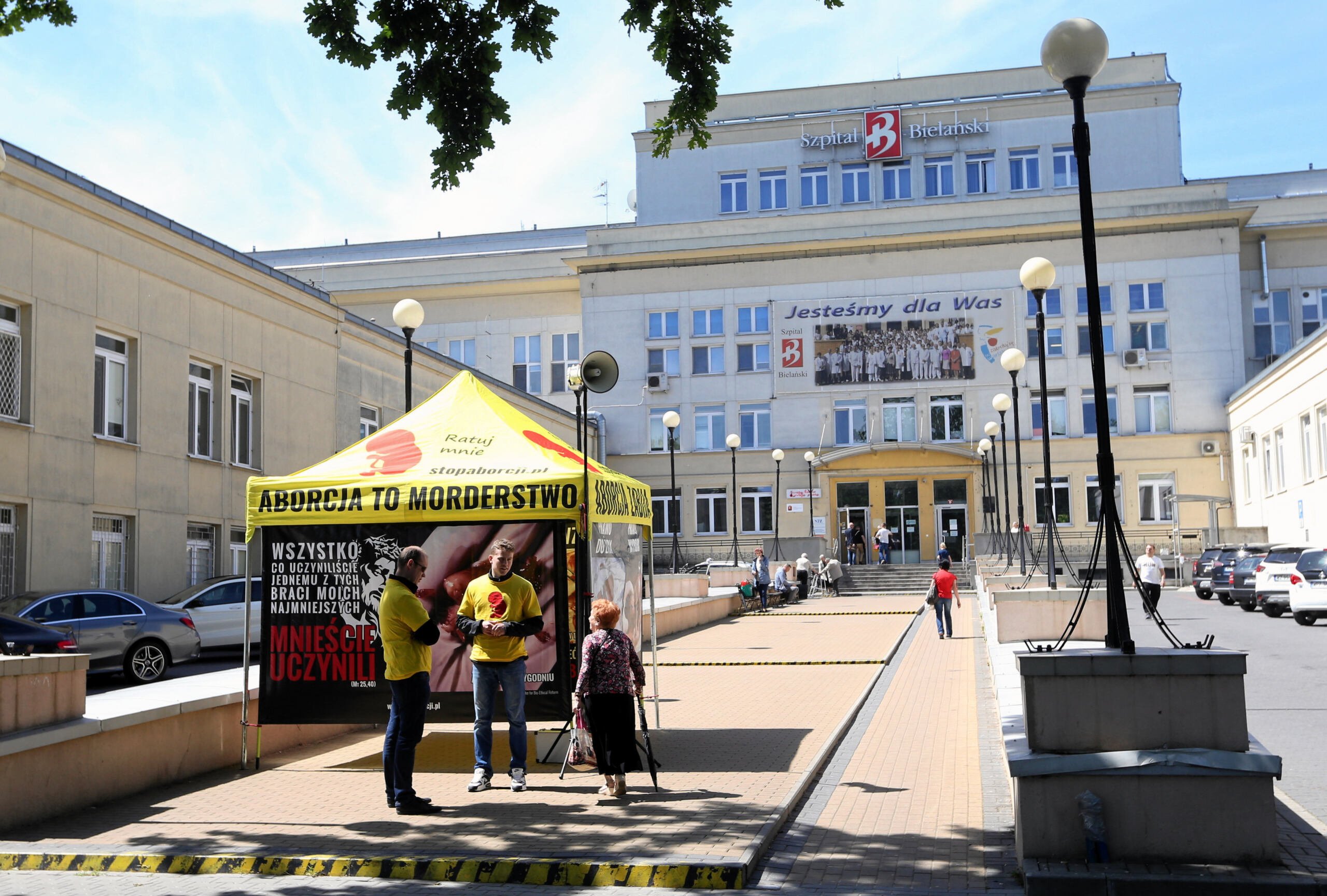 Kontrola rejestru aborcji i obumarłych ciąż w Szpitalu Bielańskim