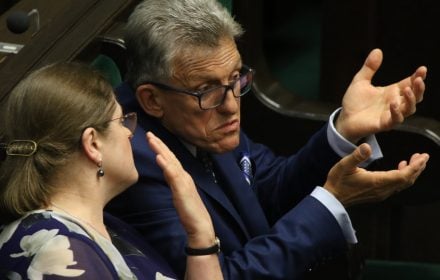 Postkomunistyczny układ ma się dobrze Postkomunistyczny układ ma się dobrze