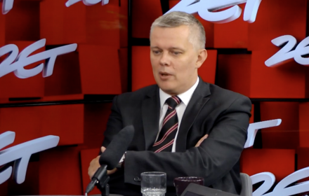 Może chodzić o pieniądze, bądź do realizacji jakiś obietnic PiS, bądź na partyzantkę ministra Macierewicza. 13 miliardów złotych to jest bardzo wiele pieniędzy.
"Gość Radia ZET"