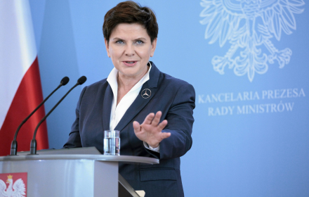 Korporacje samorządowe często zachowują się tak, jakby były jakimś smaoistnym bytem. Nie, samorządy mają realizować te zadania, które są zapisane w ustawach, zadania, które powierzają im mieszkańcy.
konferencja prasowa