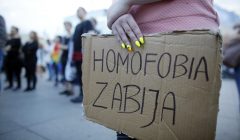 Pikieta solidarnosciowa z rodzinami ofiar w Orlando, Katowice