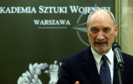 Historyczne znaczenie miało doprowadzenie do rozlokowania w Polsce i w innych krajach Europy Środkowej wojsk USA i NATO.
Wywiad dla "Gazety Polskiej", 17 stycznia 2018 r.
