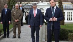 Konferencja Prezydenta RP Andrzeja Dudy po spotkaniu z ministrem obrony Antonim Macierewiczem