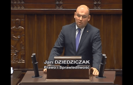 Niemcy realizują brutalną dyplomację historyczną, opartą na kłamstwie. Oni cynicznie kłamią, żeby wybielić swój kraj.
Spotkanie z samorządowcami w Kaliszu