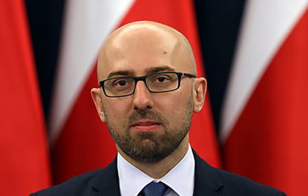 W niektórych sondażach nawet 70 proc. Polaków było za reformą wymiaru sprawiedliwości. Działania w Sejmie doprowadziły do tego, że ponad 50 proc. chciało trzech wet. Gratuluję przeprowadzenia tej reformy
Wypowiedź w TVN 24