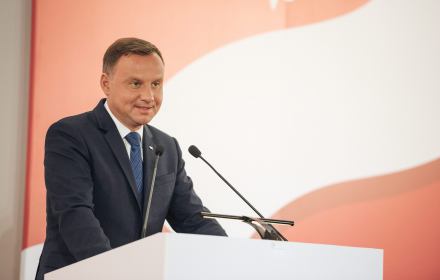 Polskie górnictwo trzeba nie tylko zabezpieczać, ale i rozwijać, nawet jeśli trendy gdzie indziej są inne, bo stan górniczy będzie Polsce potrzebny nie przez dziesięciolecia, ale setki lat.
Prezydent.pl