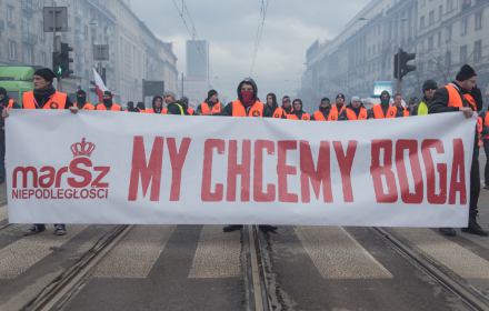Prokuratura nie przesłuchała narodowców atakujących kobiety, ale wie, że nie chcieli pobić