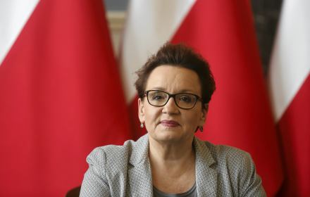 Mamy wszystko policzone. W tej chwili w Systemie Informacji Oświatowej widzimy prawie 50 tys. wolnych miejsc. Mamy tak dramatyczny niż demograficzny.
Europejski Kongres Samorządowców w Krakowie