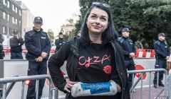 Anna Prus, 28 kwietnia 2018, protest pod komendą na Malczewskiego, fot. Marta Bogdanowicz aka Spacerowiczka