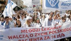 Manifestacja lekarzy rezydentów w Warszawie