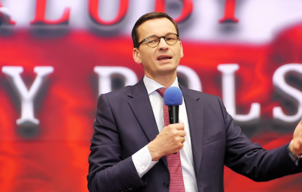 "To PO w 2007 roku miała w swoim programie powołanie 22 osób z 25 członków KRS przez Sejm. Tak, to mieli w programie".
Polsat News