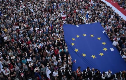 Protest w Warszawie w obronie Sadu Najwyzszego - wśród organizatorów m.in. Iustitia