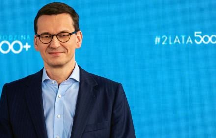 Ja nie polepszyłem swojej sytuacji finansowej, idąc do polityki. Zrezygnowałem, lekko licząc, do emerytury, może nawet z jakichś 100 milionów złotych (śmiech). Zrezygnowałem z radością, muszę dodać.