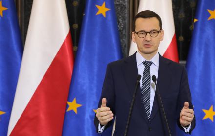 Po upadku komunizmu Niemcy wschodnie pozbyły się 70 proc. sędziów. Po drugiej wojnie światowej w ramach denazyfikacji de Gaulle odstawił na boczny tor sędziów Republiki Vichy. W Polsce nie wykonaliśmy tej pracy. 100 proc. sędziów zostało na stanowiskach.