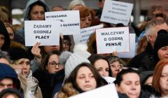 Protest pracownikow sadów w Krakowie