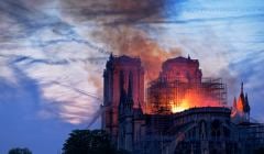 płonąca katedra Notre Dame w Paryżu, 15 kwietnia 2019, fot. Olivier Mabelly (cc) flickr.com