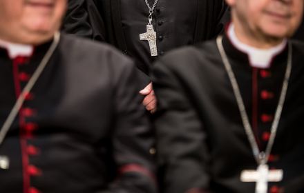 Biskupi podczas obrad Konferencji Episkopatu