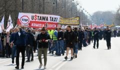 Protest taksowkarzy w Warszawie