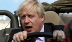 Boris Johnson zawiesza parlament