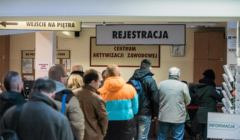Czy Koronawirus spowoduje recesję? Kolejka do urzędu pracy w Bydgoszczy