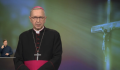 Arcybiskup Gądecki nie odwołuje mszy z powodu koronawirusa