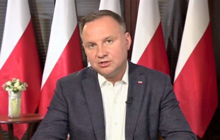 Zdarzają się osoby próbujące osiągnąć wyższe stopnie w rozwoju naukowym i są w sposób brutalny atakowane, że nie mają poglądu, który jest dzisiaj politycznie poprawny, czyli lewicowo–liberalnego
Zaprzysiężenie ministra Przemysława Czarnka
