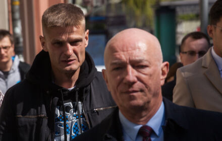 Tomasz Komenda i jego adwokat Zbigniew Ćwiąkalski