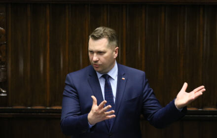 Trzeci dzien 12 . posiedzenie Sejmu IX kadencji Trzeci dzien 12 . posiedzenie Sejmu IX kadencji
