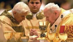 Benedykt XVI (Joseph Ratzinger) i Jan Paweł II
