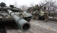 Ukraińskie czołgi przy granicy z tzw. Ługańską Republiką Ludową