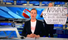 Marina Owsiannikowa przerwała program na żywo w rosyjskiej TV
