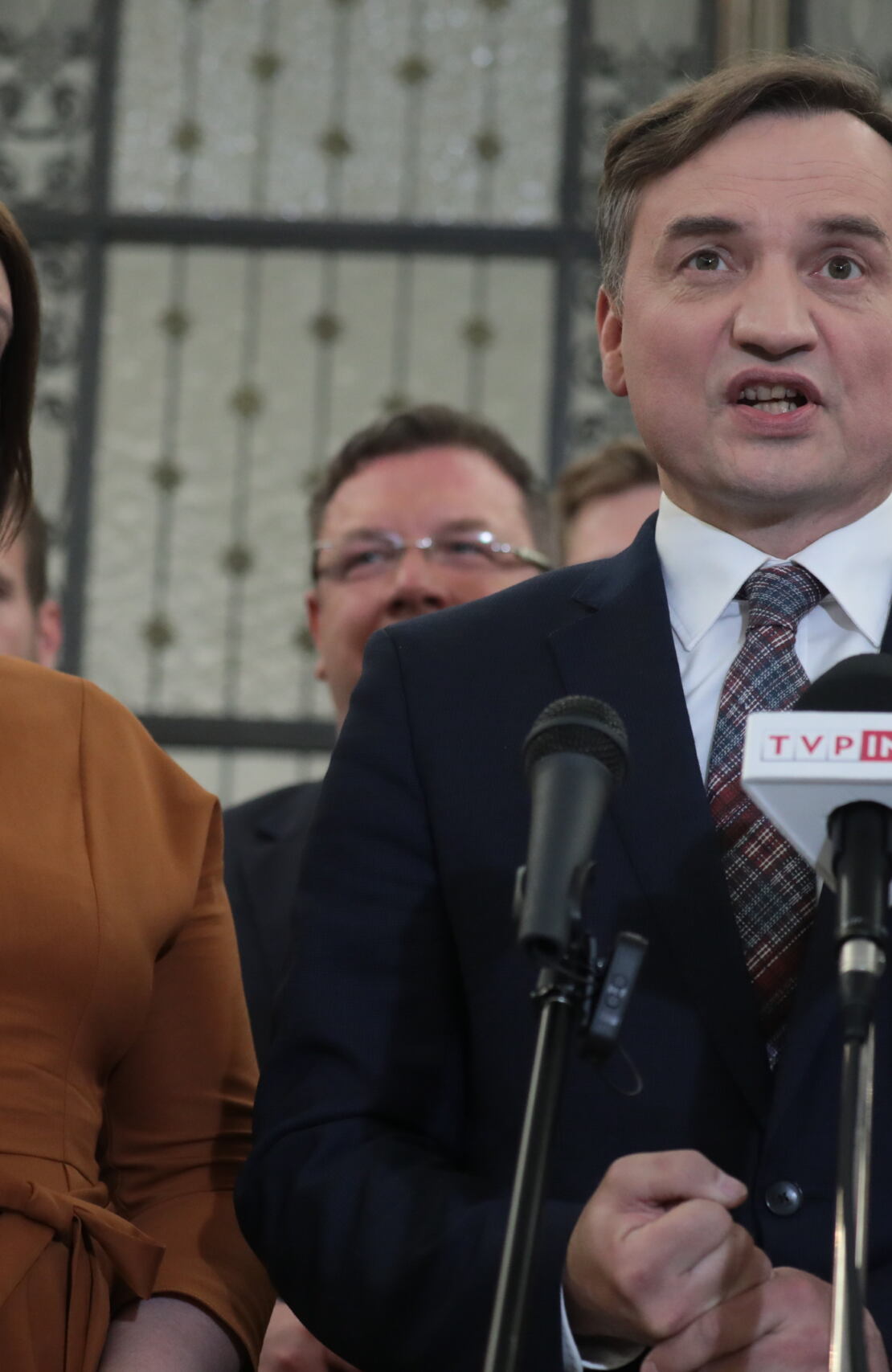 Prezydencka ustawa o SN przeszła drugie czytanie. Z poparciem ziobrystów, choć PiS wyrzucił ich poprawki 12.05.2022 Warszawa , ulica Wiejska . Sejm . Drugi dzien 54 . posiedzenia Sejmu IX kadencji . Zbigniew Ziobro podczas konferencji prasowej Solidarnej Polski w sprawie Izby Dyscyplinarnej Sadu Najwyzszego .