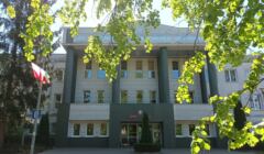 Budynek z napisem Sąd Rejonowy i Prokuratora Rejonowa