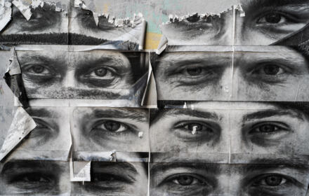 Uciekliśmy przed Łukaszenką do Ukrainy, a tu na drzwiach kawiarni czytamy: Białorusinom wstęp wzbroniony Uciekliśmy przed Łukaszenką do Ukrainy, a tu na drzwiach kawiarni czytamy: Białorusinom wstęp wzbroniony