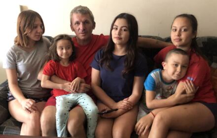 „Trudno mi wyżywić piątkę dzieci”. Ukraińskie rodziny zastępcze na marginesie państwowej pomocy