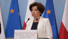Ministra Marlena Maląg na konferencji prasowej