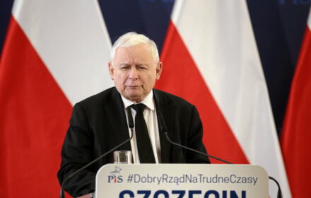 Twarz Jarosława Kaczyńskiego
