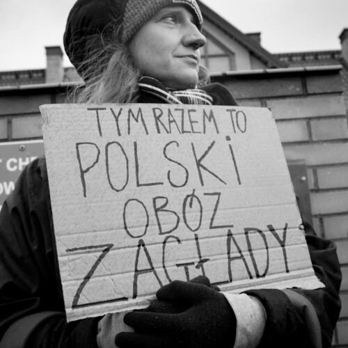 Miejsce dzieci nie jest w lesie. Demonstracja w Michałowie Michałowo, 23.10.2021. Miejsce dzieci nie jest w lesie – protest