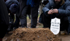 Bohoniki, 23.11.2021. Pogrzeb przedwcześnie urodzonego dziecka migrantów