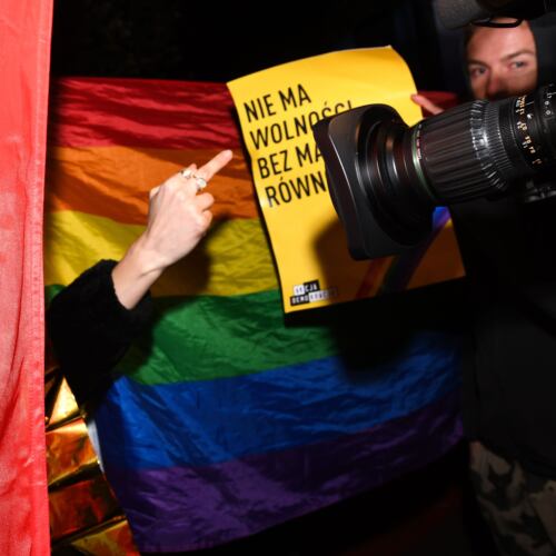 Protest przeciw ustawie StopLGBT Kai Godek pod Sejmem Warszawa, 28.10.2021. Protest przeciw ustawie StopLGBT Kai Godek