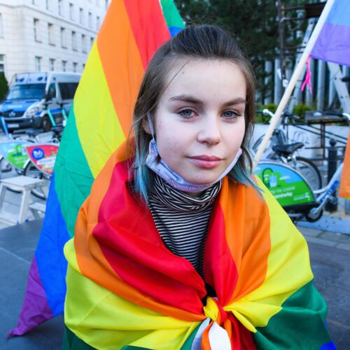 Protest przeciw ustawie StopLGBT Kai Godek pod Sejmem Warszawa, 28.10.2021. Protest przeciw ustawie StopLGBT Kai Godek