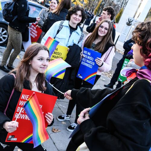 Protest przeciw ustawie StopLGBT Kai Godek pod Sejmem Warszawa, 28.10.2021. Protest przeciw ustawie StopLGBT Kai Godek