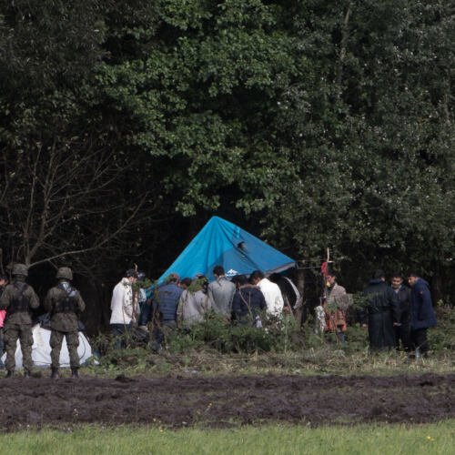Usnarz Górny – Afgańczycy przetrzymywani na granicy Usnarz Górny, 01.09.2021. Polskie służby nie dopuszczają pomocy do Afgańczyków przetrzymywanych na granicy